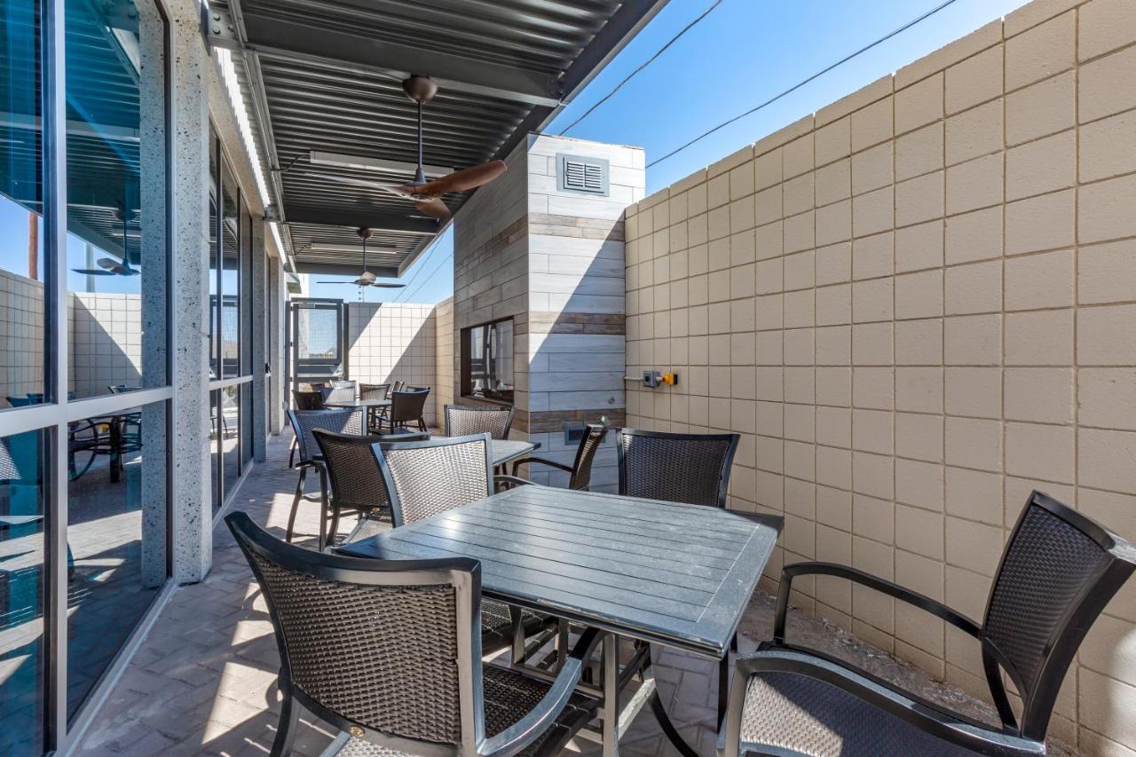 Holiday Inn Express & Suites - Phoenix Dwtn - State Capitol By Ihg Exteriér fotografie